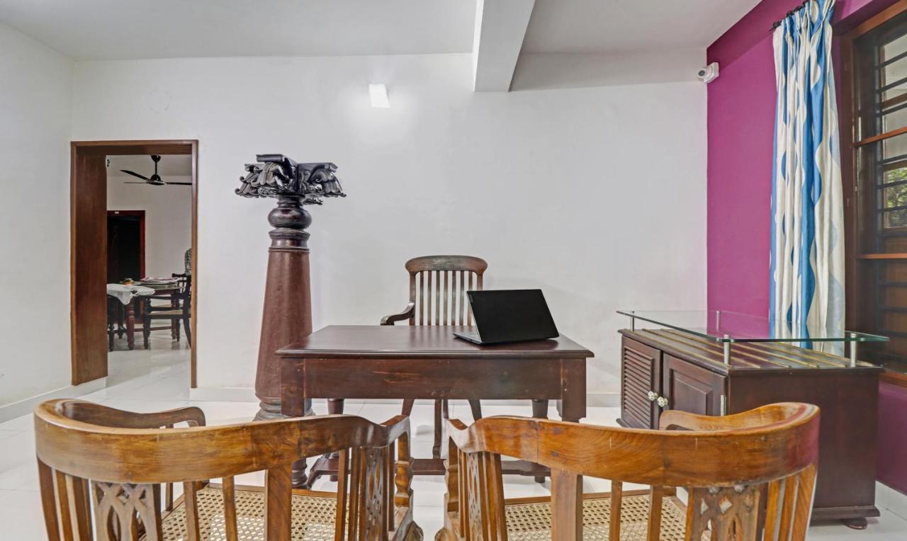 Treebo Backpackers Inn Kochi Eksteriør bilde