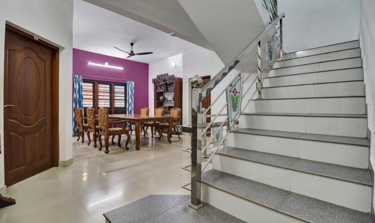 Treebo Backpackers Inn Kochi Eksteriør bilde